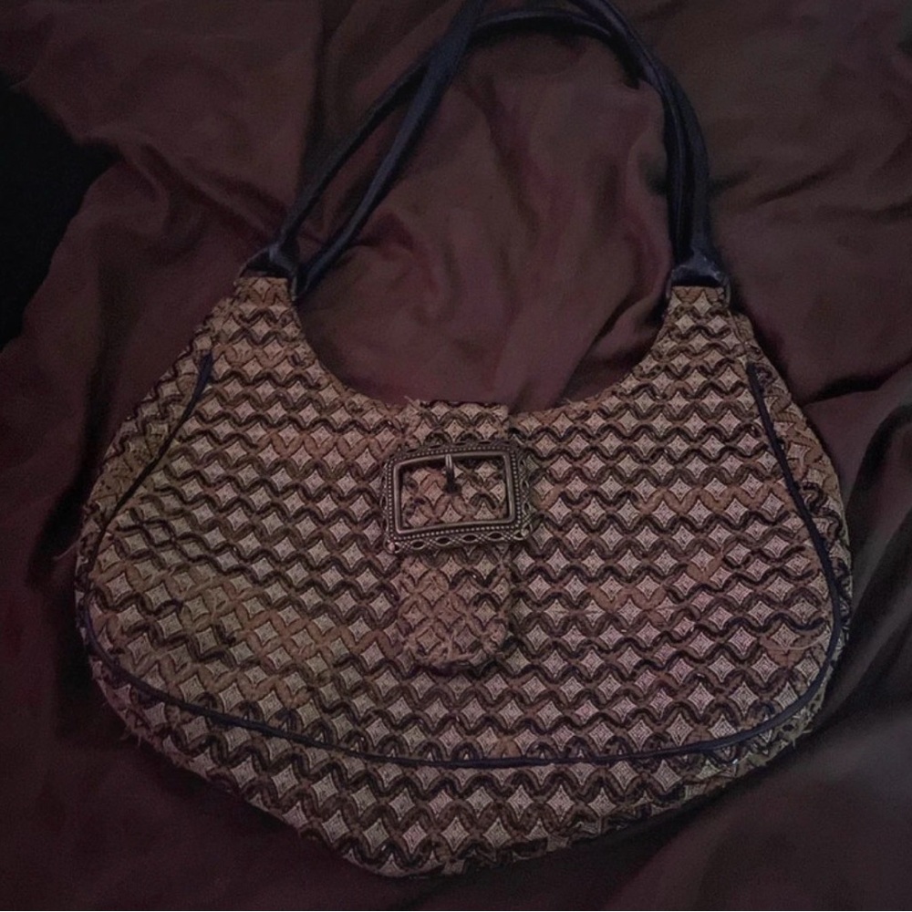 Elegant Woven Patterned Shoulder Bag